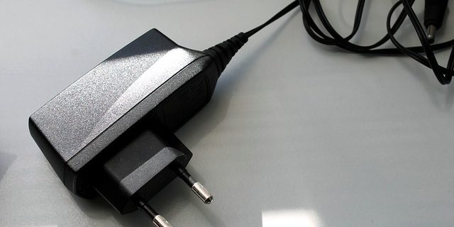 Punjač za mobilni telefoni i kako znati koji je dobar